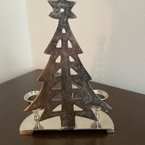 Silver Christmas Tree Candle Holder - Picture 5 of 6
